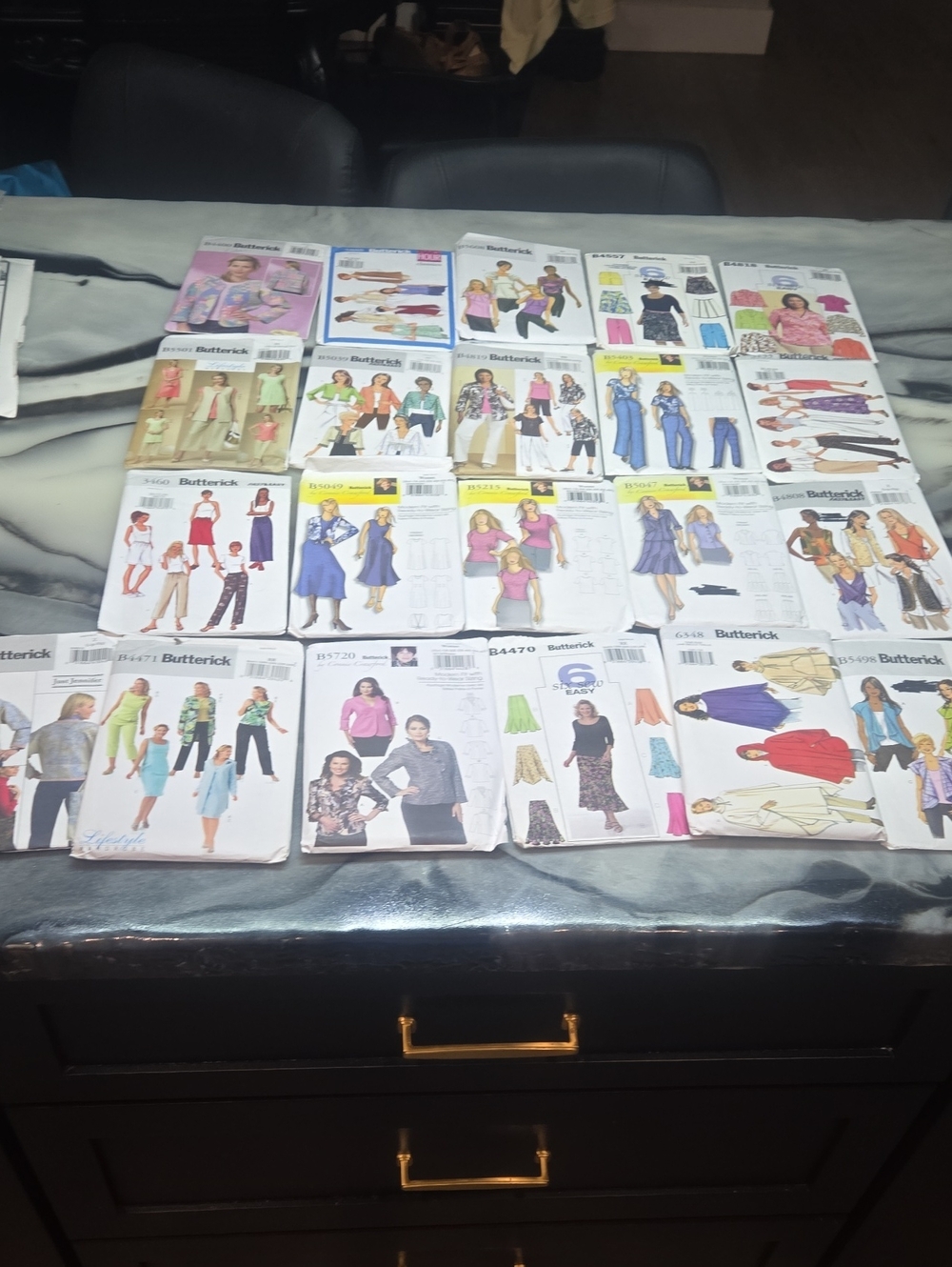 Huge Lot of 20 Butterick Sewing Patterns Wholesale Destash Misses Plus Size